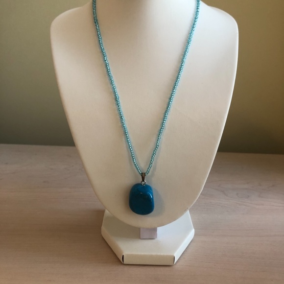 Handmade Apatite Beaded Necklace With Bright Turquoise Blue Pendant - Picture 2 of 2